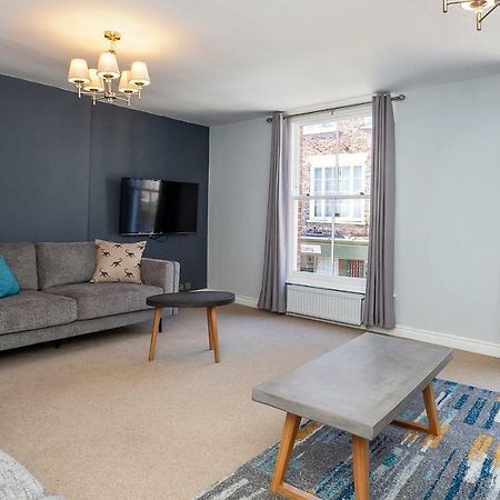Malt Shovel Court With Free Parking Apartment York Bagian luar foto